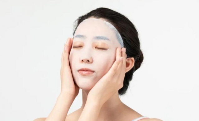 毛孔粗大是什么原因 堅(jiān)持濕敷毛孔會(huì)變小嗎 毛孔粗大是什么原因 堅(jiān)持濕敷毛孔會(huì)變小嗎